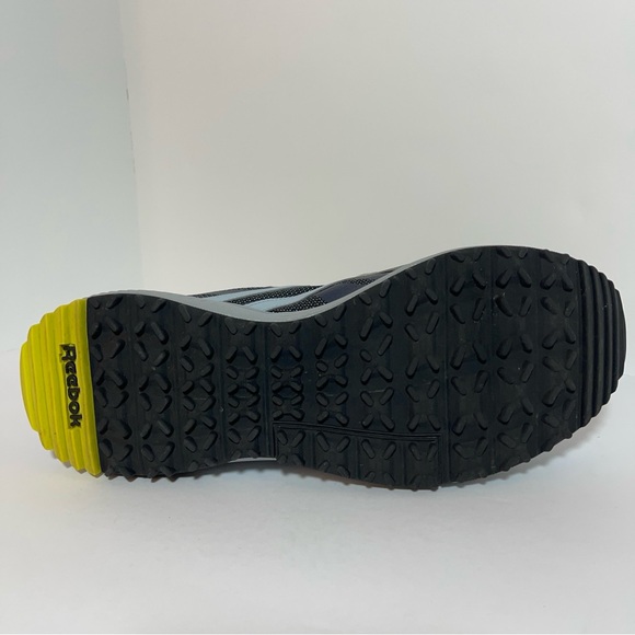 Reebok Men’s Gray Black Lavante Terrain Running Shoe Athletic Sneakers 11.5 - Picture 4 of 13